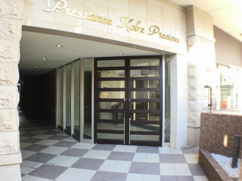 プレサンス神戸プレシャスの物件外観写真