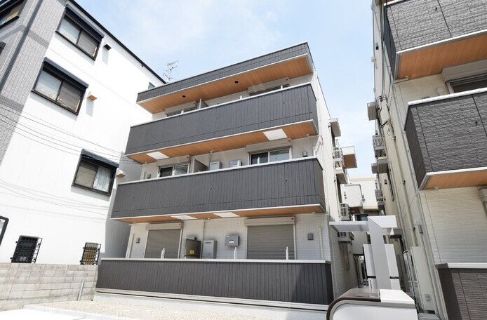 アトラエンテ御崎公園の物件外観写真