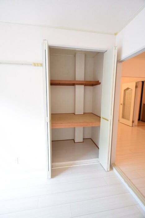 イーストヒルズ平野の物件内観写真