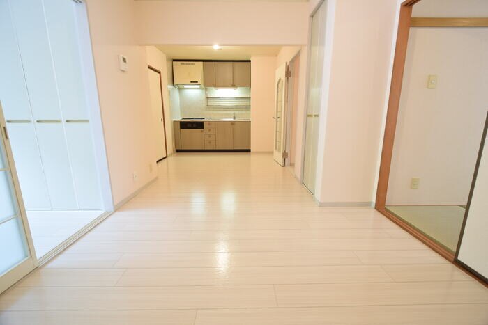 イーストヒルズ平野の物件内観写真