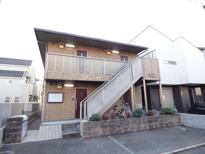 ルポ川添の物件外観写真