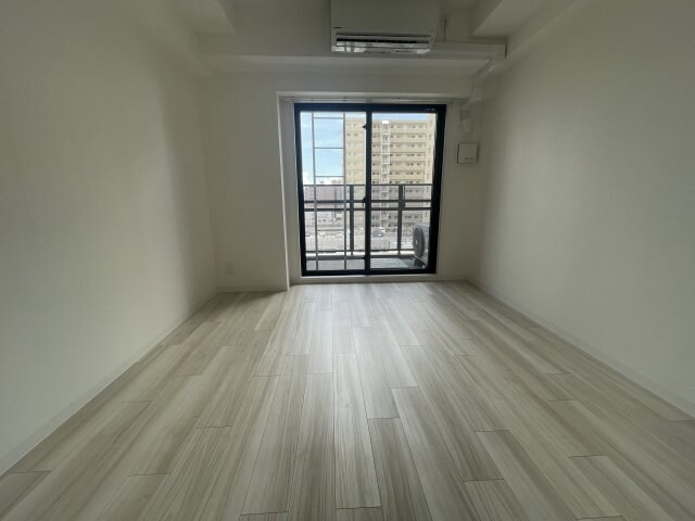 ファーストフィオーレ神戸湊町の物件内観写真