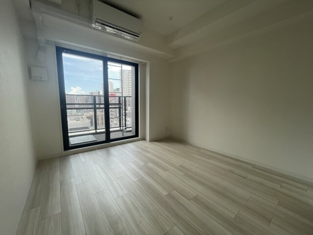 ファーストフィオーレ神戸湊町の物件内観写真