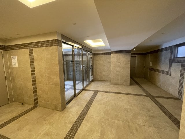 レジデンス神戸レガーロの物件外観写真