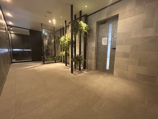 レジュールアッシュ神戸ヴィヴァンの物件外観写真