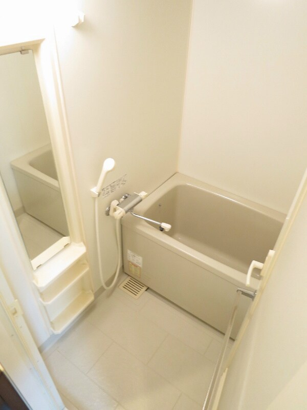 インベスト神戸エアフロントの物件内観写真