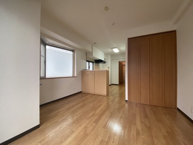 タカマツ神戸駅南通の物件内観写真