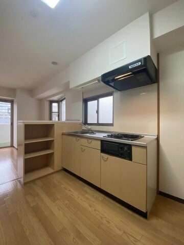 タカマツ神戸駅南通の物件内観写真