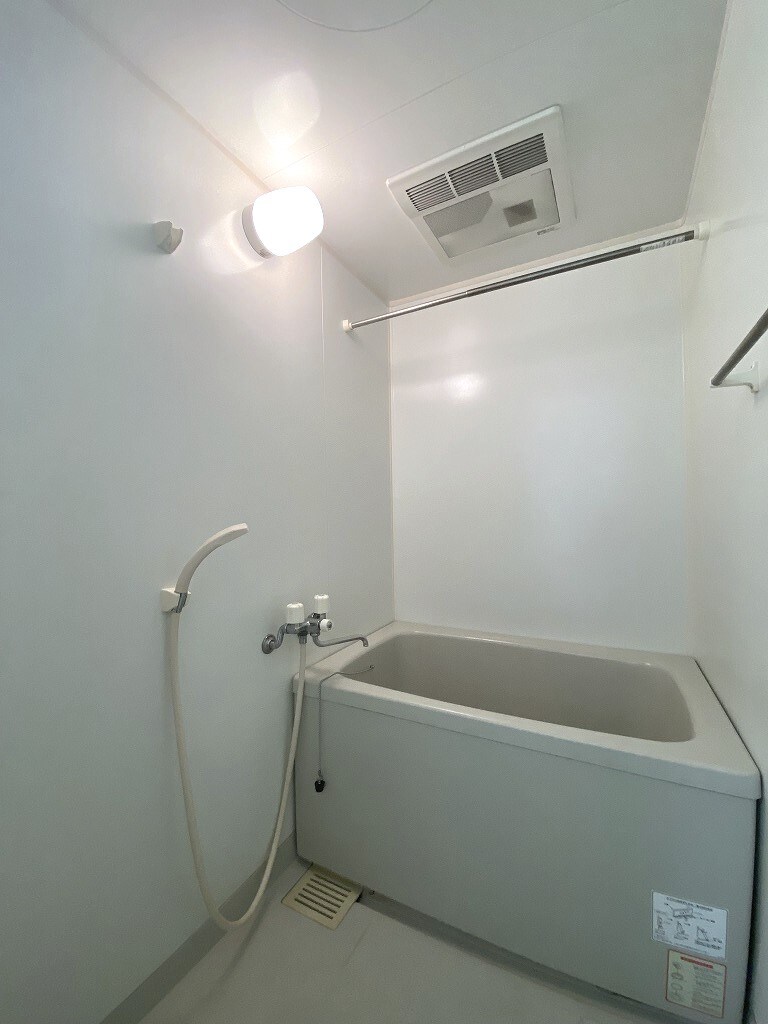 タカマツ神戸駅南通の物件内観写真