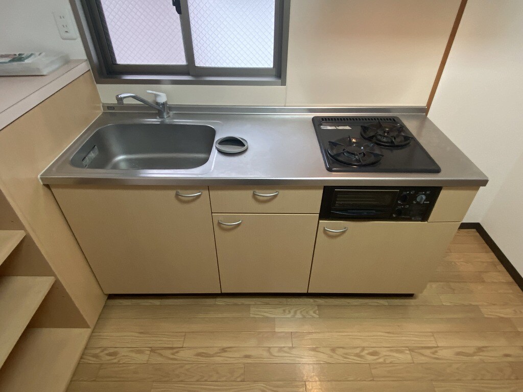 タカマツ神戸駅南通の物件内観写真