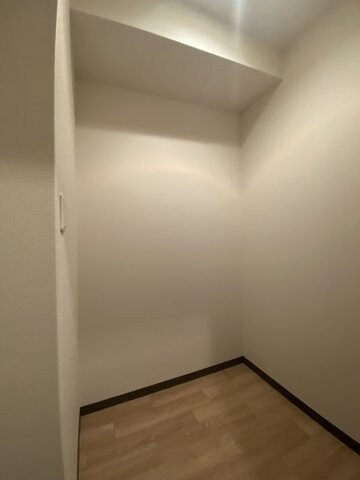 タカマツ神戸駅南通の物件内観写真