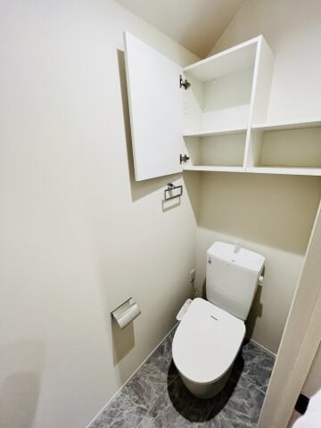 オリビア苦楽園の物件内観写真