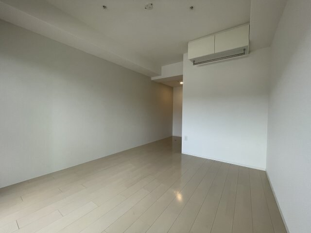 セレニテ神戸元町の物件内観写真