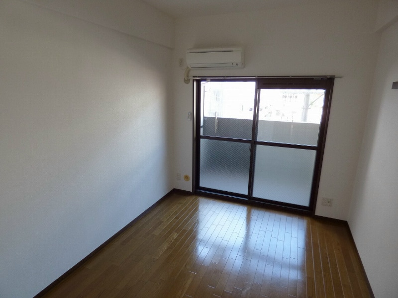 リーガル新神戸の物件内観写真