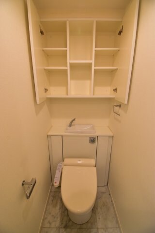 プレジール三ノ宮の物件内観写真