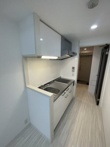 ラ・ウェゾン湊川公園の物件内観写真