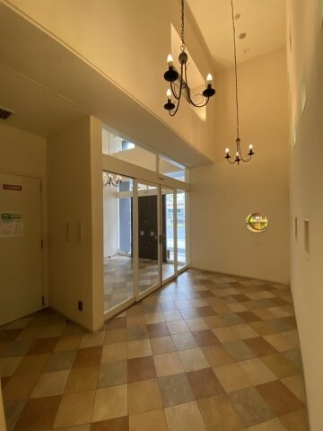 ラ・ウェゾン湊川公園の物件外観写真