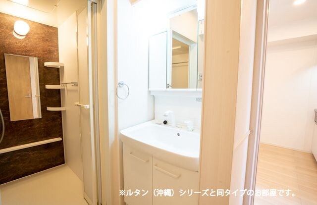 ヴィラ・アリーエ　Ⅴの物件内観写真