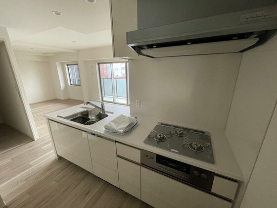 プレサンス　ロジェ　昭和町ザ・レジデンスの物件内観写真