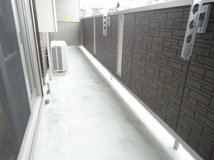 パインコートにほの物件内観写真