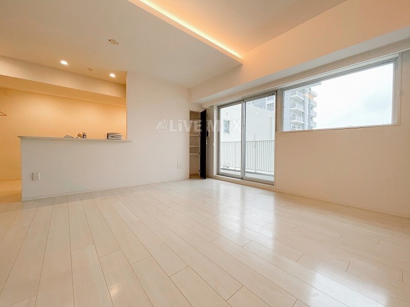 ポレスター平和大通りプレミアムレジデンスの物件内観写真