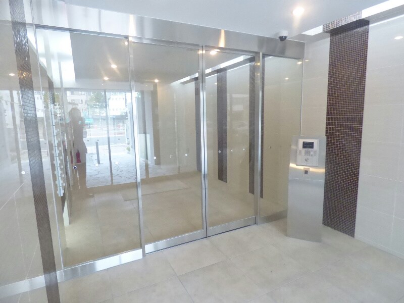 スプリングヘッズ鷹野橋の物件外観写真