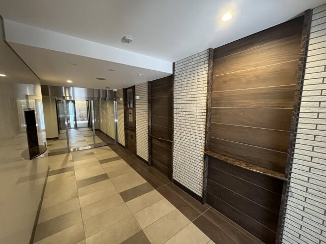 ラルウェンディ縮景園前イーストの物件外観写真