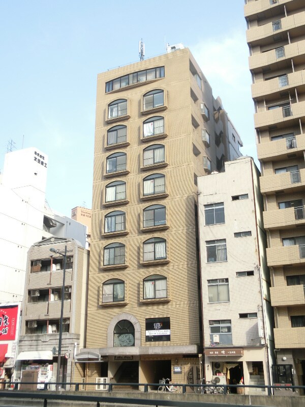 モンフレールの物件外観写真