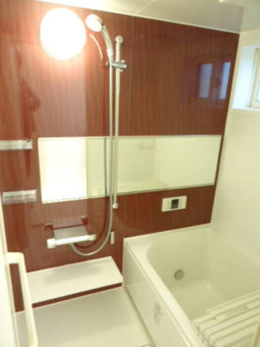 エルマーナ　B棟の物件内観写真