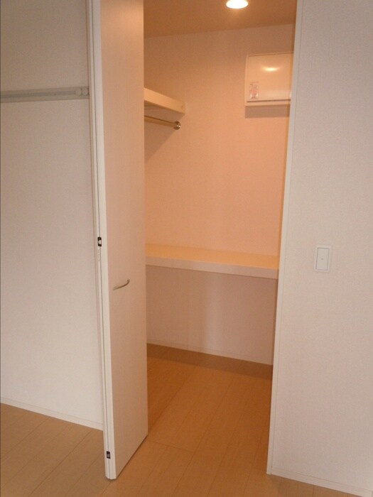 エルマーナ　B棟の物件内観写真