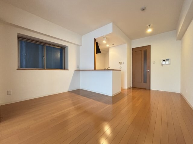 グラビスコート白島の物件内観写真