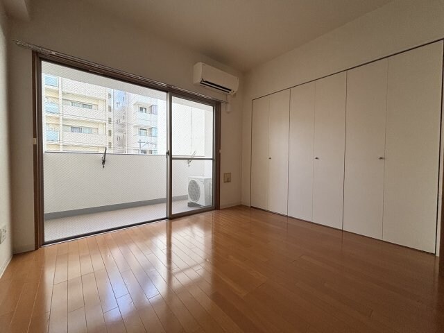 グラビスコート白島の物件内観写真