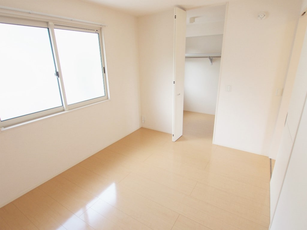 カスタニエ緑井の物件内観写真