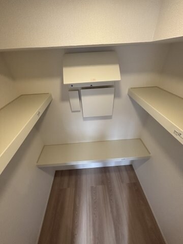 サンコートHIKARIの物件内観写真