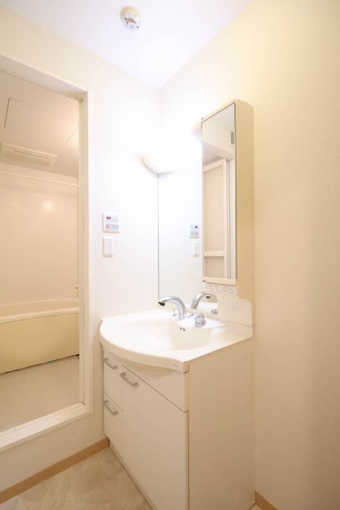 セレッソ庚午の物件内観写真