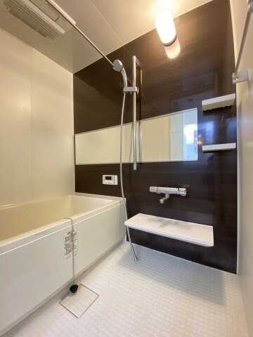 グランシャルム皆実町の物件内観写真