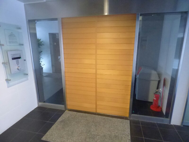 グラビスコート光町の物件外観写真