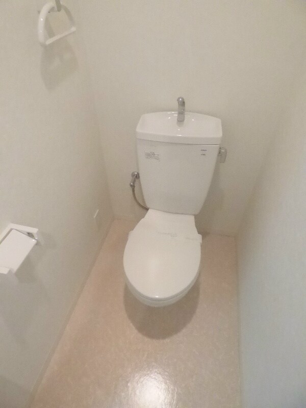 グラビスコート光町の物件内観写真