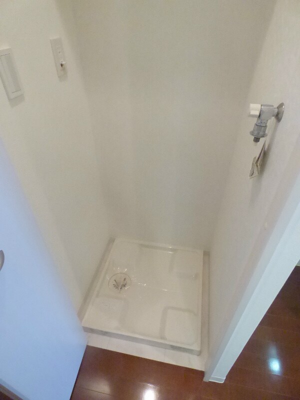 グラビスコート光町の物件内観写真