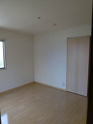 ソレイユ東雲の物件内観写真