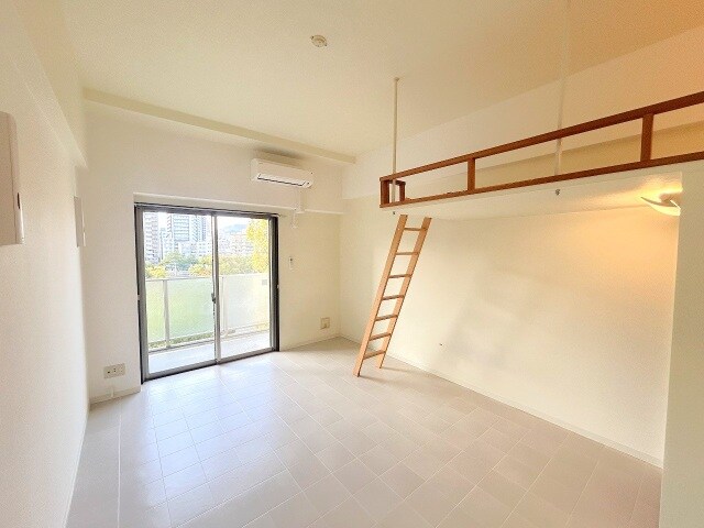 グランドポレストーネ大手町弐番館の物件外観写真