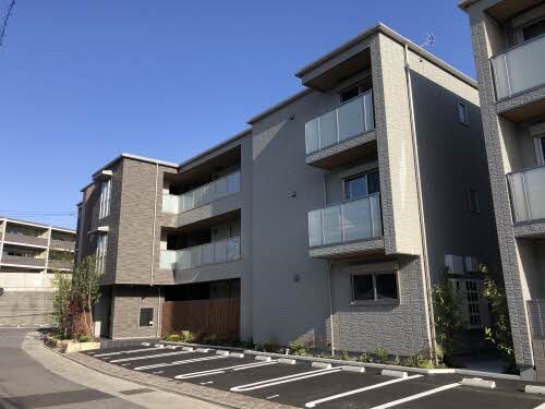 ヴィラ博丈井口Ａ棟の物件外観写真