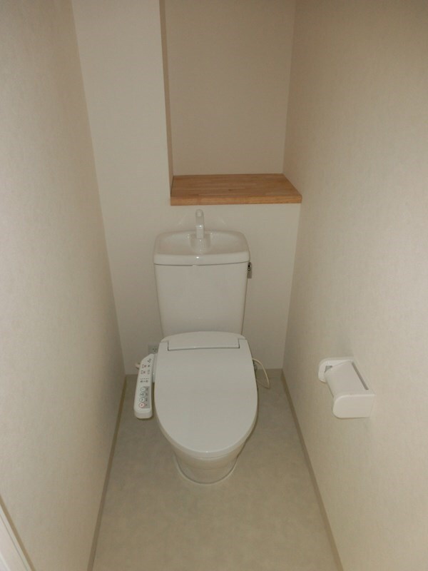 ヴィラ　オアシスの物件内観写真