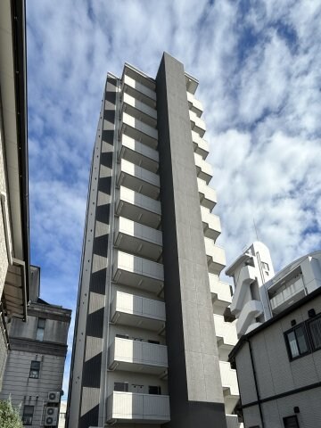 プランドール西観音の物件外観写真