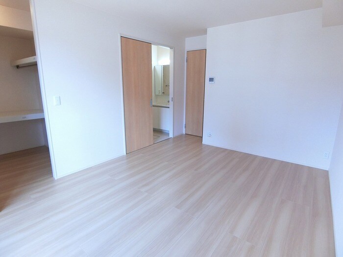 ロワジールの物件内観写真