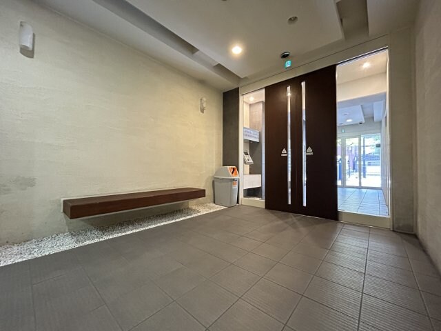 グラビスコート上幟町の物件外観写真