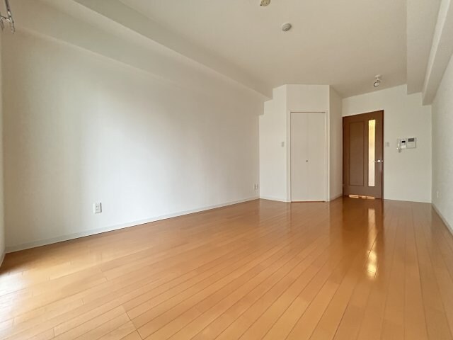 グラビスコート白島の物件内観写真