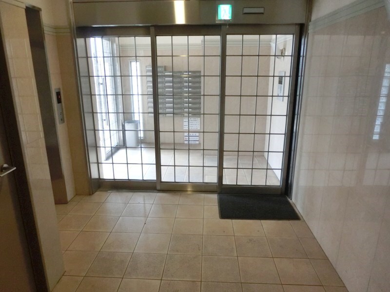 第17友建ビルの物件外観写真