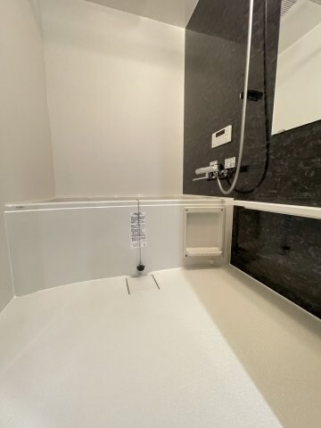 Lien Cort宇品の物件内観写真