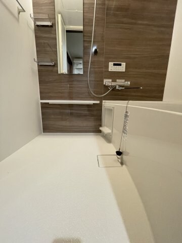 Lien Cort宇品の物件内観写真